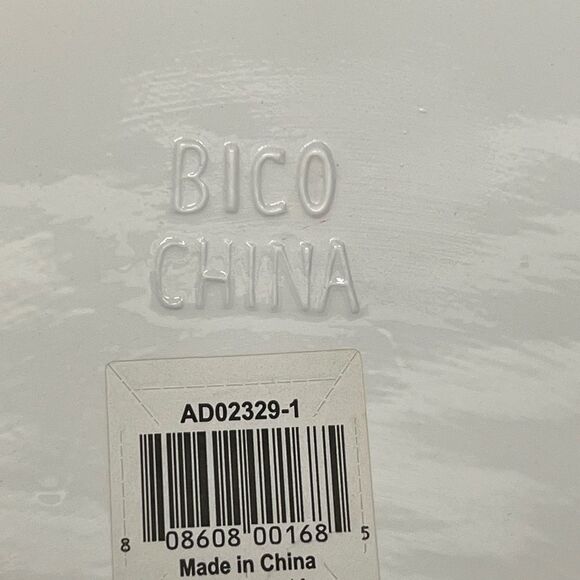 Snowman and penguin cookie jar - Picture 6 of 7